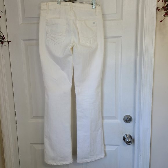 Joe's Classic Woman's White High Waisted Wide Leg  Flare Summer Jeans, Size 24 - Picture 16 of 16